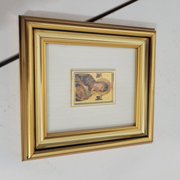 Small Gold Trim Framed Image of Virgin Mary and Child - Picture 4 of 4